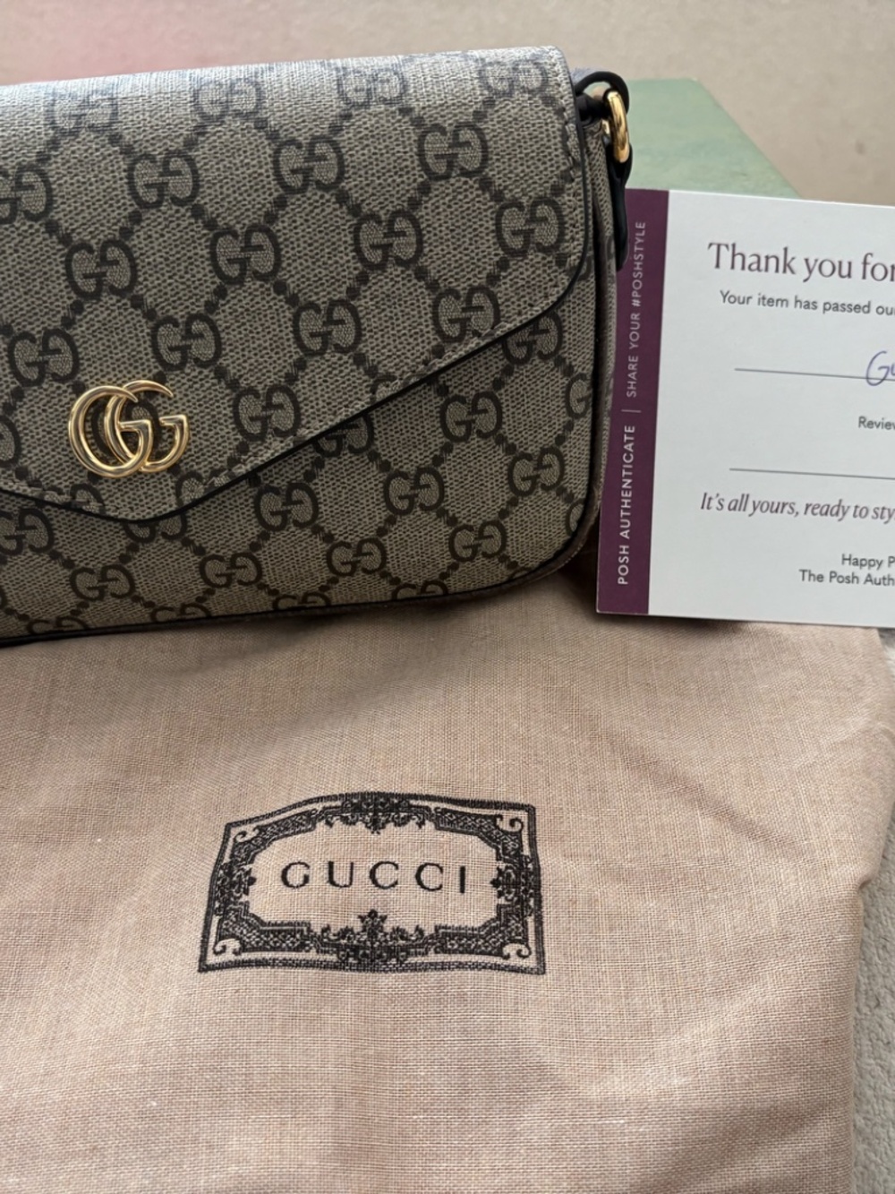 ~ Authentic~ Gucci Beige & Brown GG Supreme Crossbody with Green-Red Web Strap - Picture 9 of 9